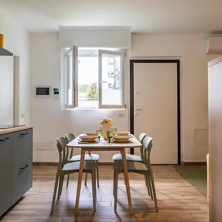 Casa Bebe & Gardens Apartment
